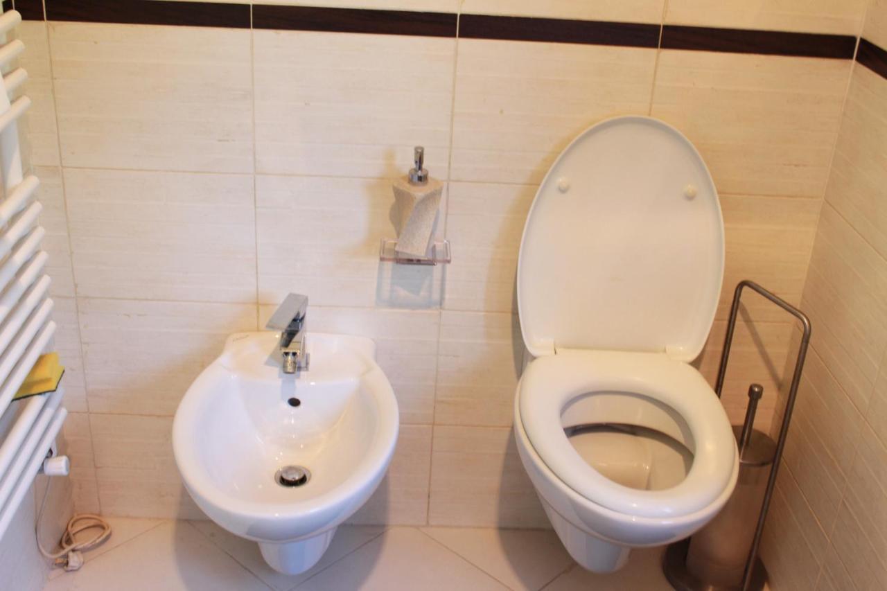 Appartamento Casa di Princi Brunate Esterno foto
